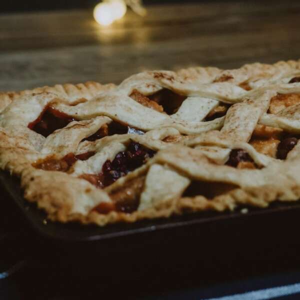 Chocolate Chip Cookie Pizza